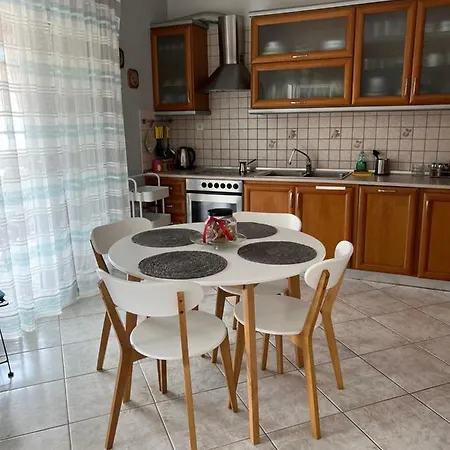 Efi Apartment *